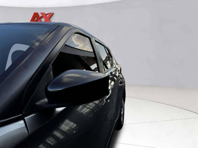 Used 2020 Nissan Kicks S FWD image 10