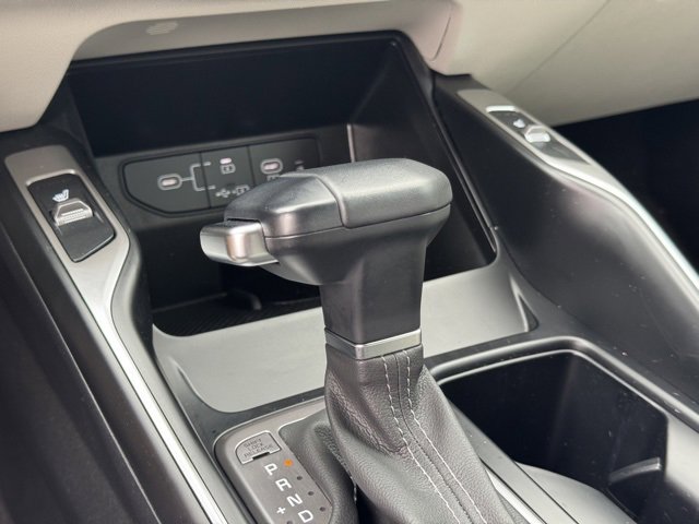 Used 2025 Kia Sorento S image 27