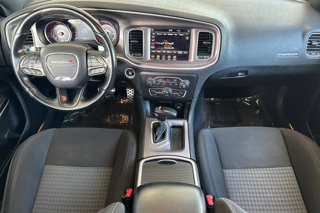 Used 2022 Dodge Charger GT RWD image 13