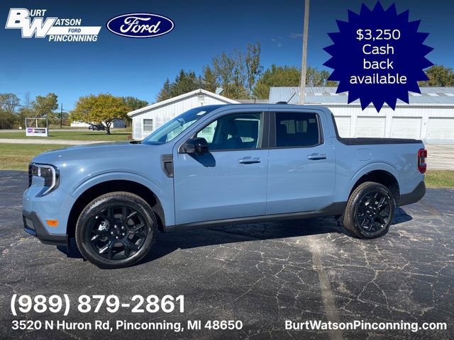 New 2025 Ford Maverick Lariat w/ Black Appearance Package