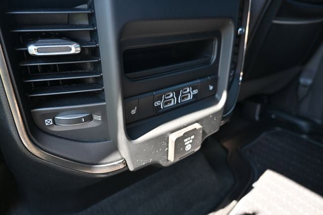 Used 2021 RAM 1500 Limited w/ Night Edition AWD/4WD image 27