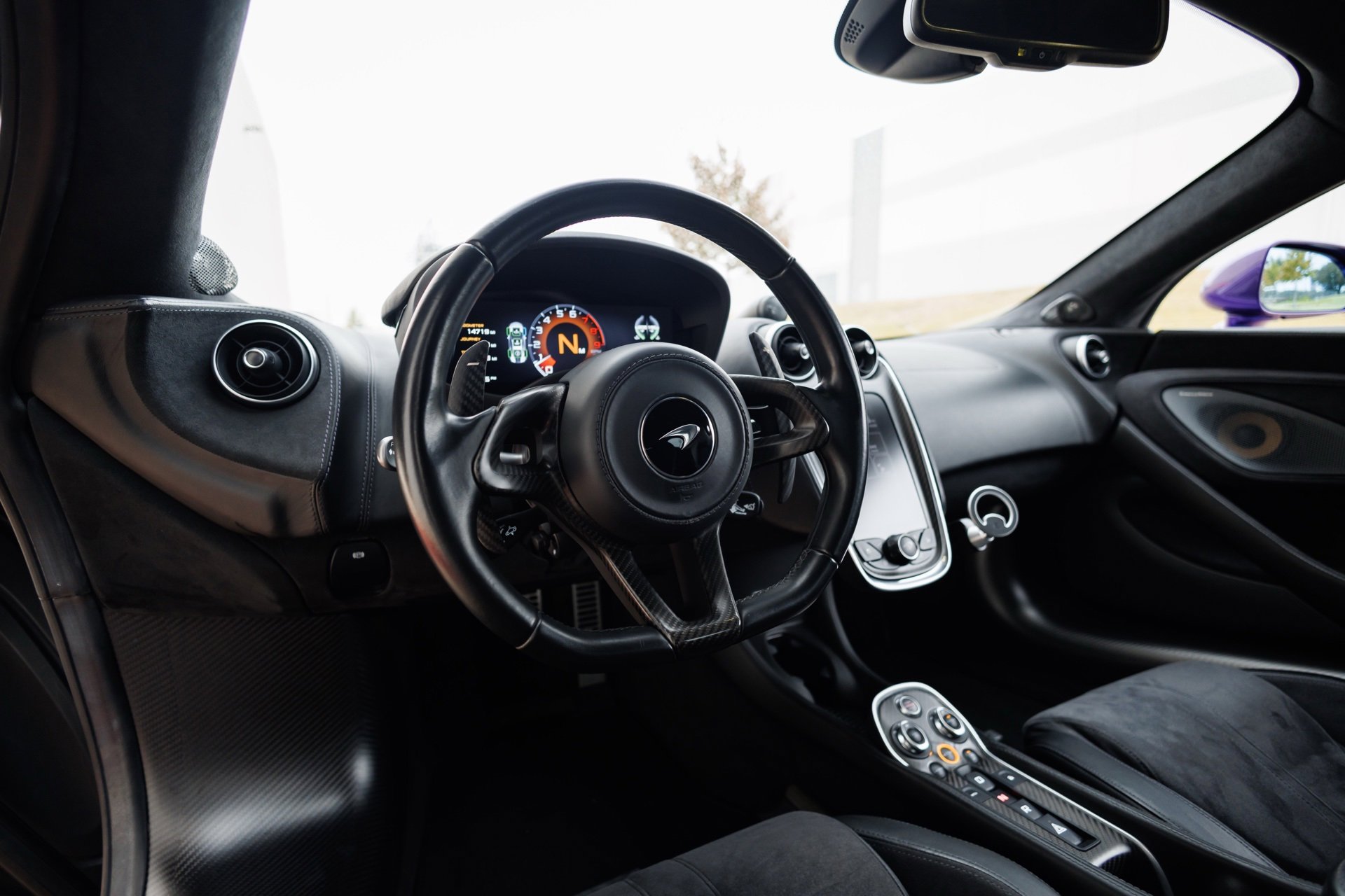 Used 2019 McLaren 600LT image 38