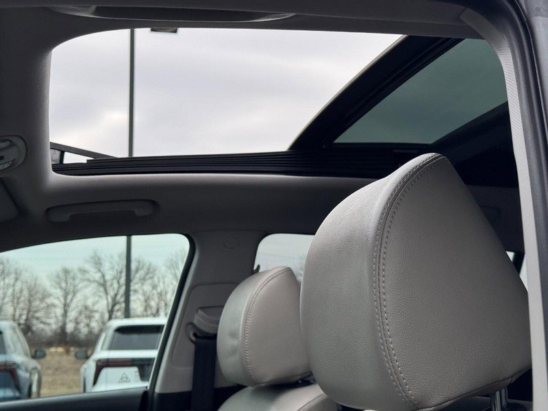 Used 2021 Kia Sportage EX w/ EX Technology Package image 26