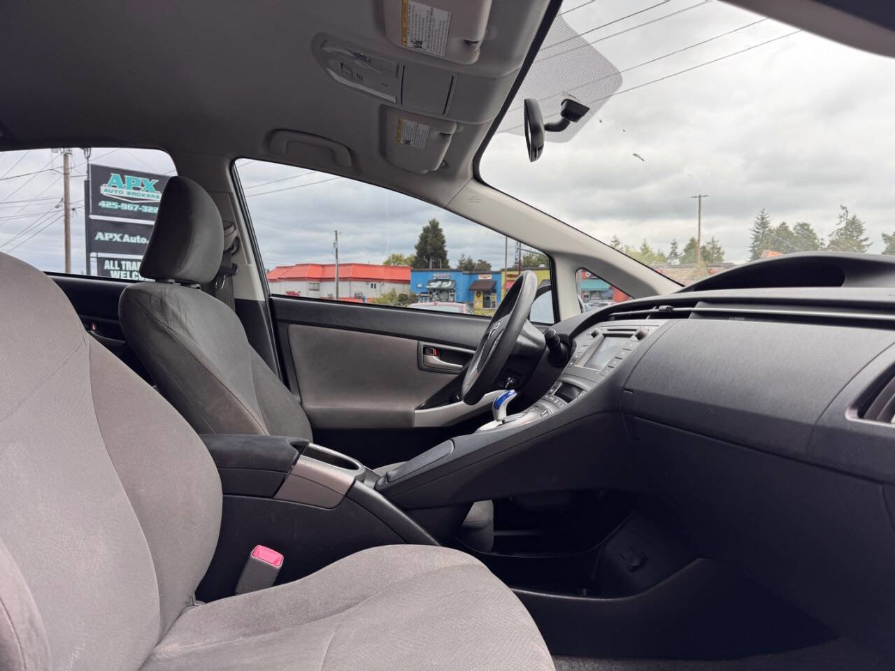 Used 2012 Toyota Prius Two FWD image 9