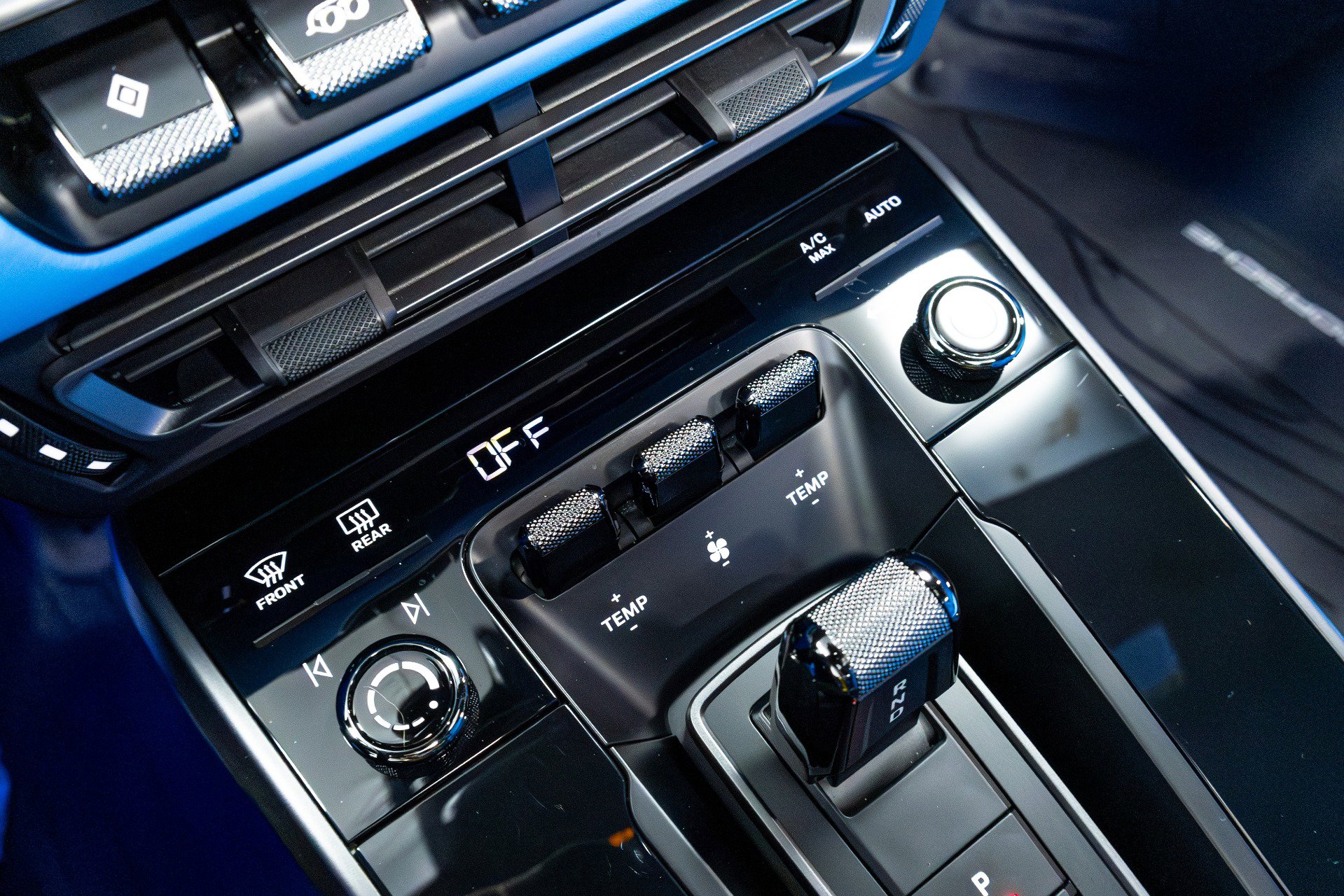 Used 2024 Porsche 911 Carrera image 79