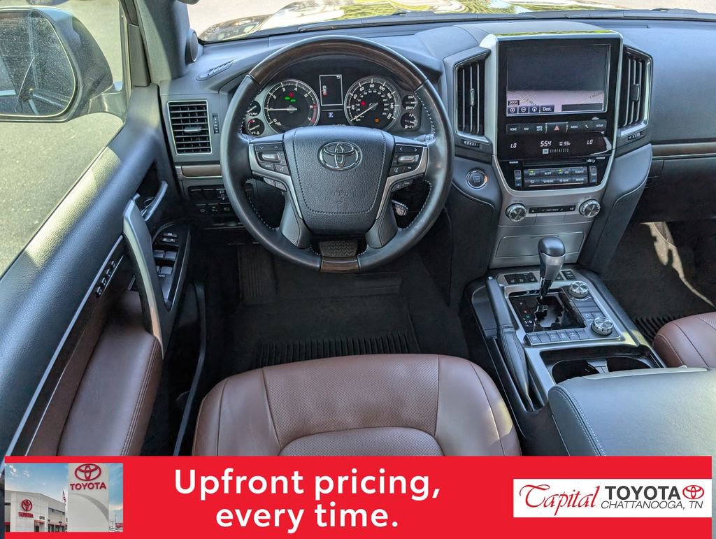 Used 2021 Toyota Land Cruiser image 10
