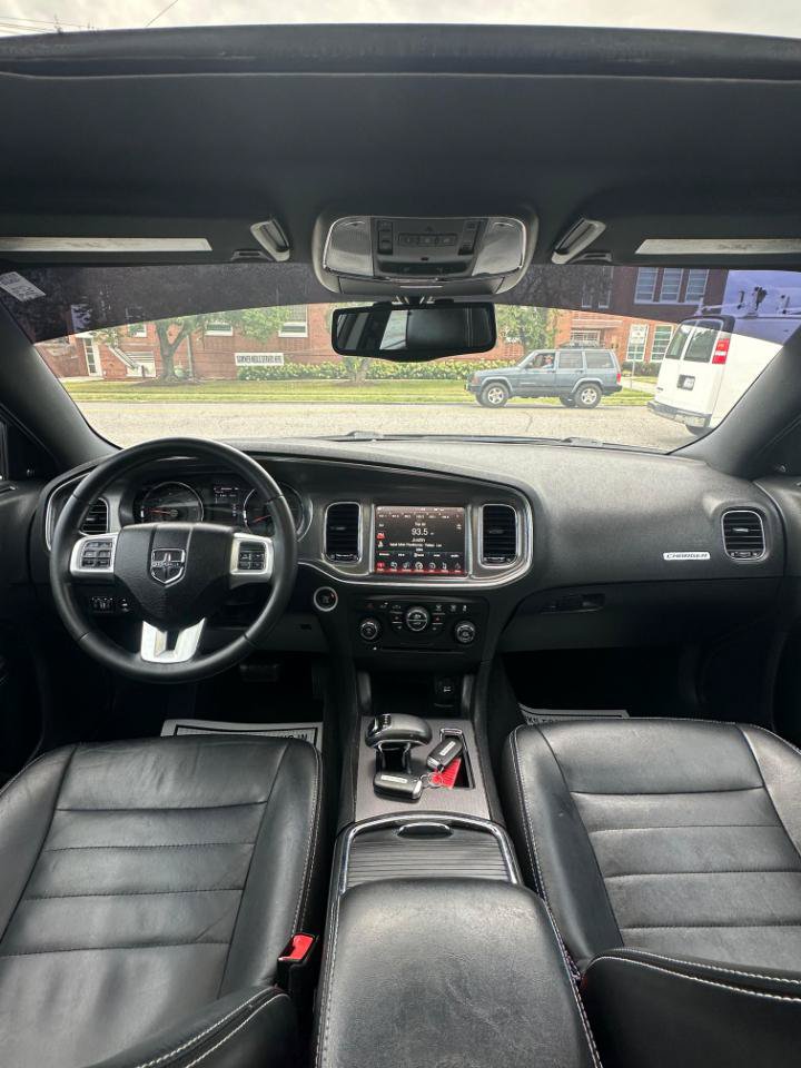Used 2012 Dodge Charger SXT Plus AWD/4WD image 25