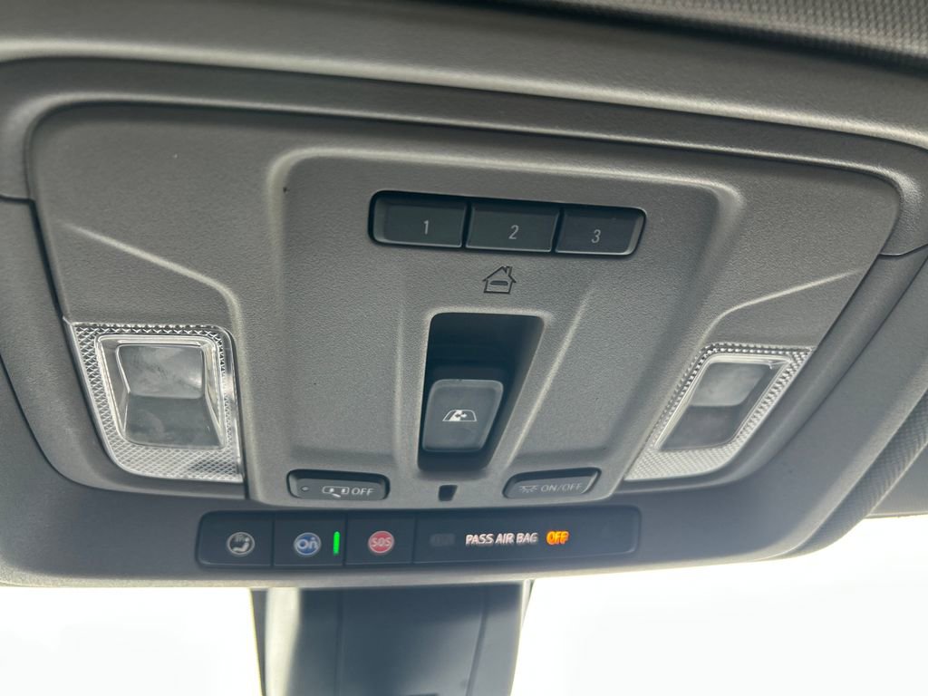 Used 2019 GMC Sierra 1500 SLT w/ SLT Premium Plus Package image 24