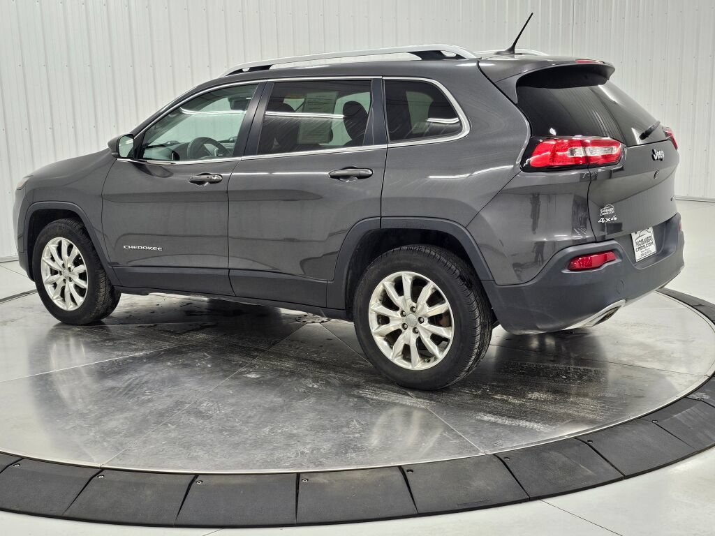 Used 2015 Jeep Cherokee Limited AWD/4WD image 3