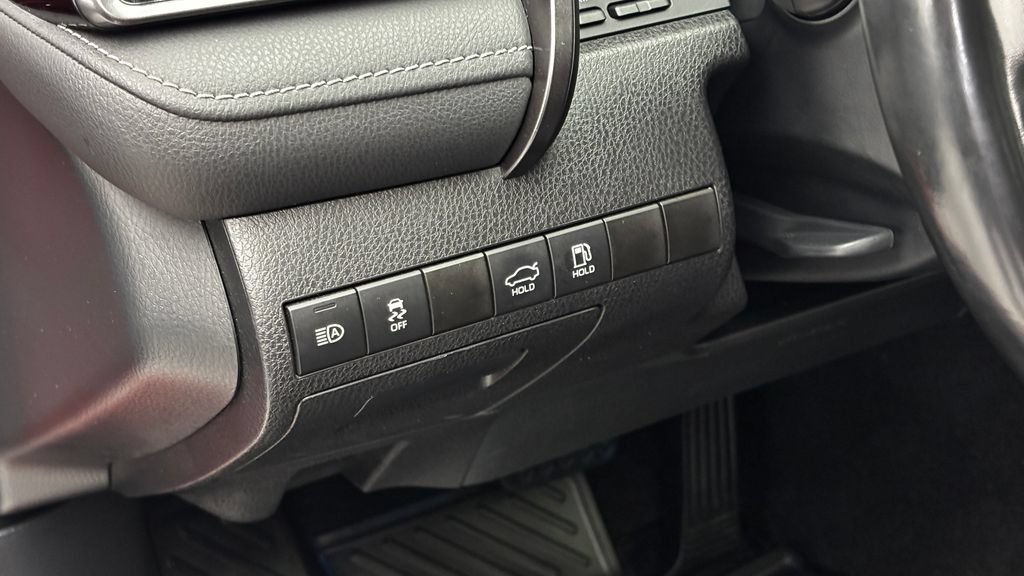 Used 2023 Toyota Camry XSE AWD/4WD image 20