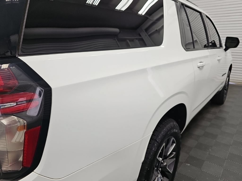 Used 2021 Chevrolet Suburban Z71 w/ Rear Media and Nav Package AWD/4WD image 10