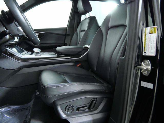 Used 2025 Audi Q7 3.0T Premium Plus AWD/4WD image 16