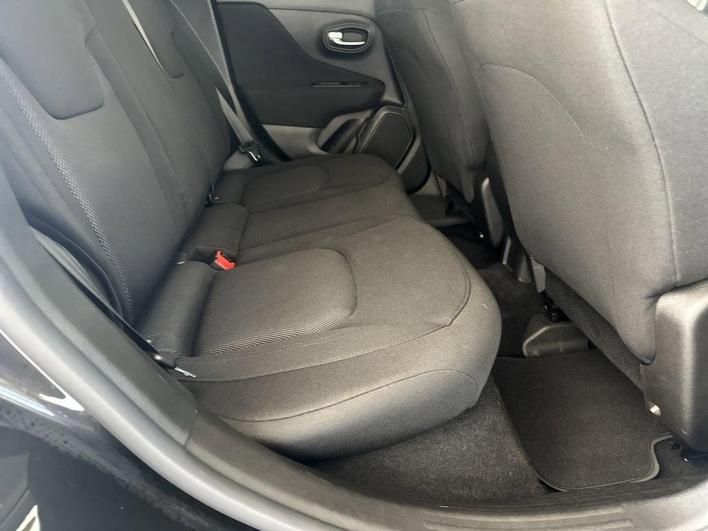 Used 2020 Jeep Renegade Sport w/ Sport Appearance Group image 33