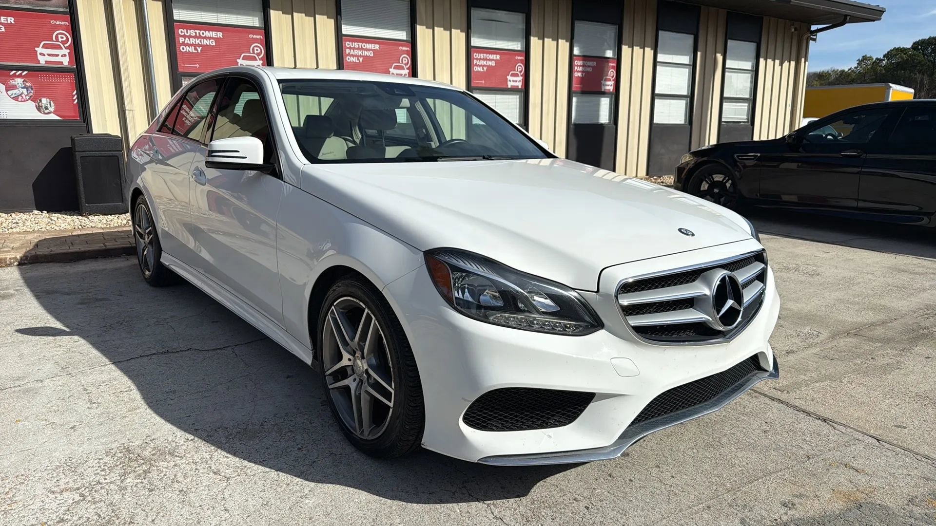 Used 2014 Mercedes-Benz E 350 4MATIC Sedan image 1