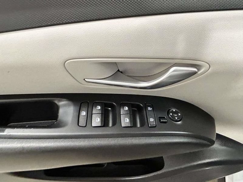 Used 2022 Hyundai Tucson SEL FWD image 13