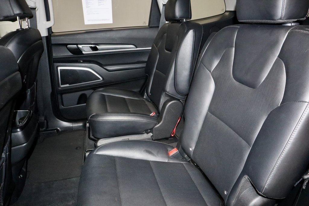 Used 2022 Kia Telluride S image 24
