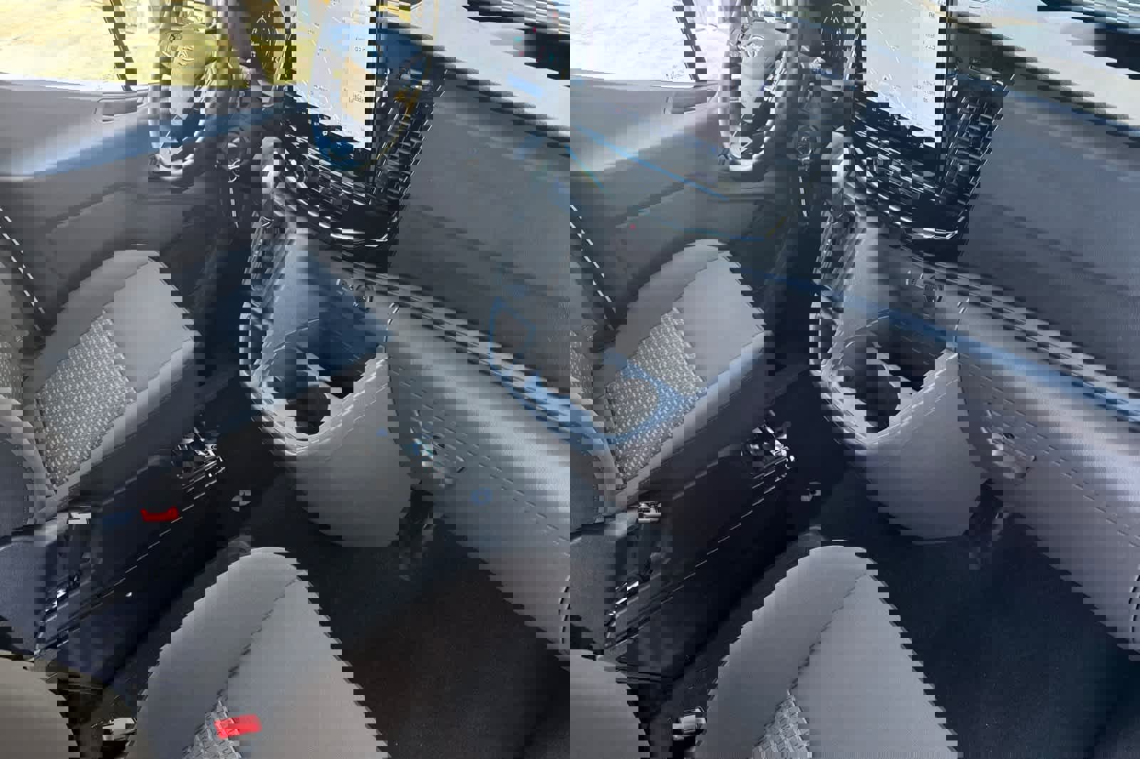 Used 2025 Ford Transit 350 XLT image 18