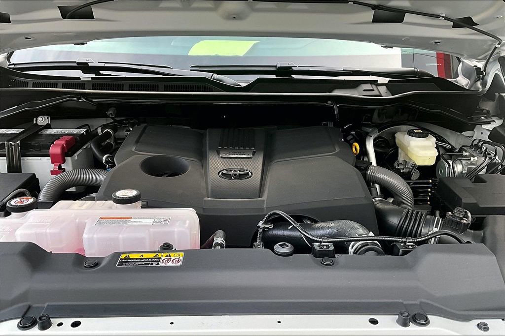 New 2026 Toyota Tundra SR image 9