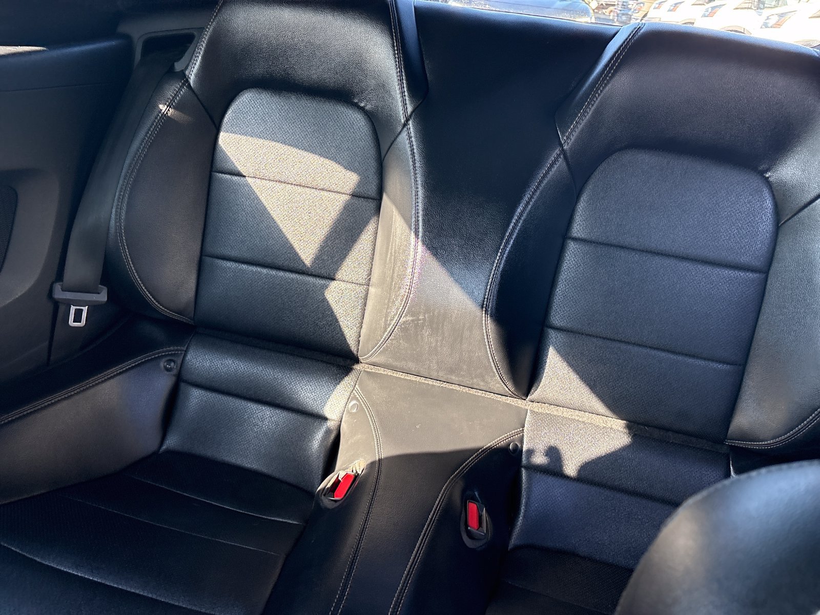 Used 2021 Ford Mustang Premium RWD image 34