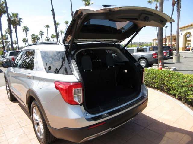 Used 2020 Ford Explorer XLT w/ Equipment Group 202A RWD image 27