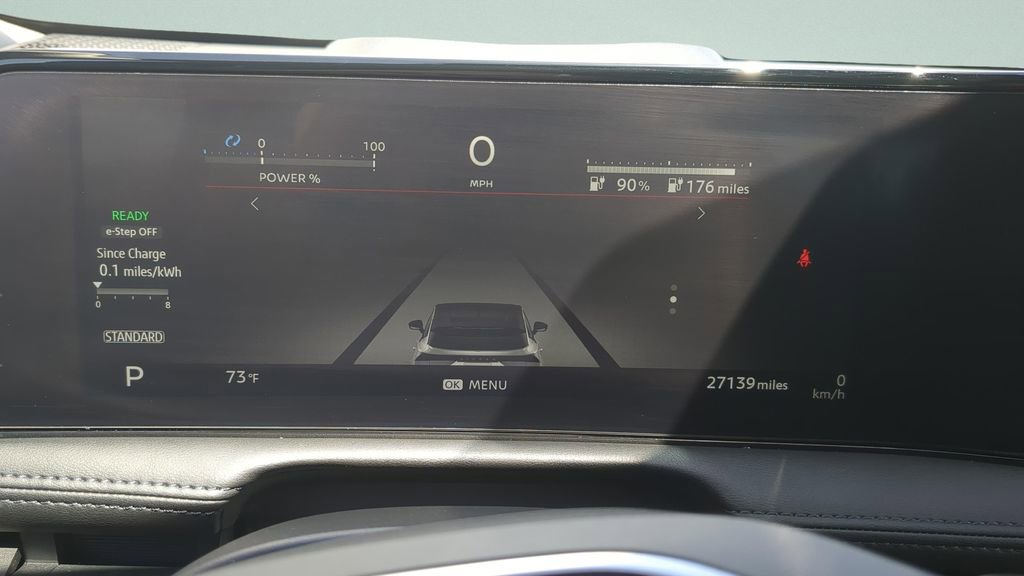 Certified 2023 Nissan Ariya AWD image 22