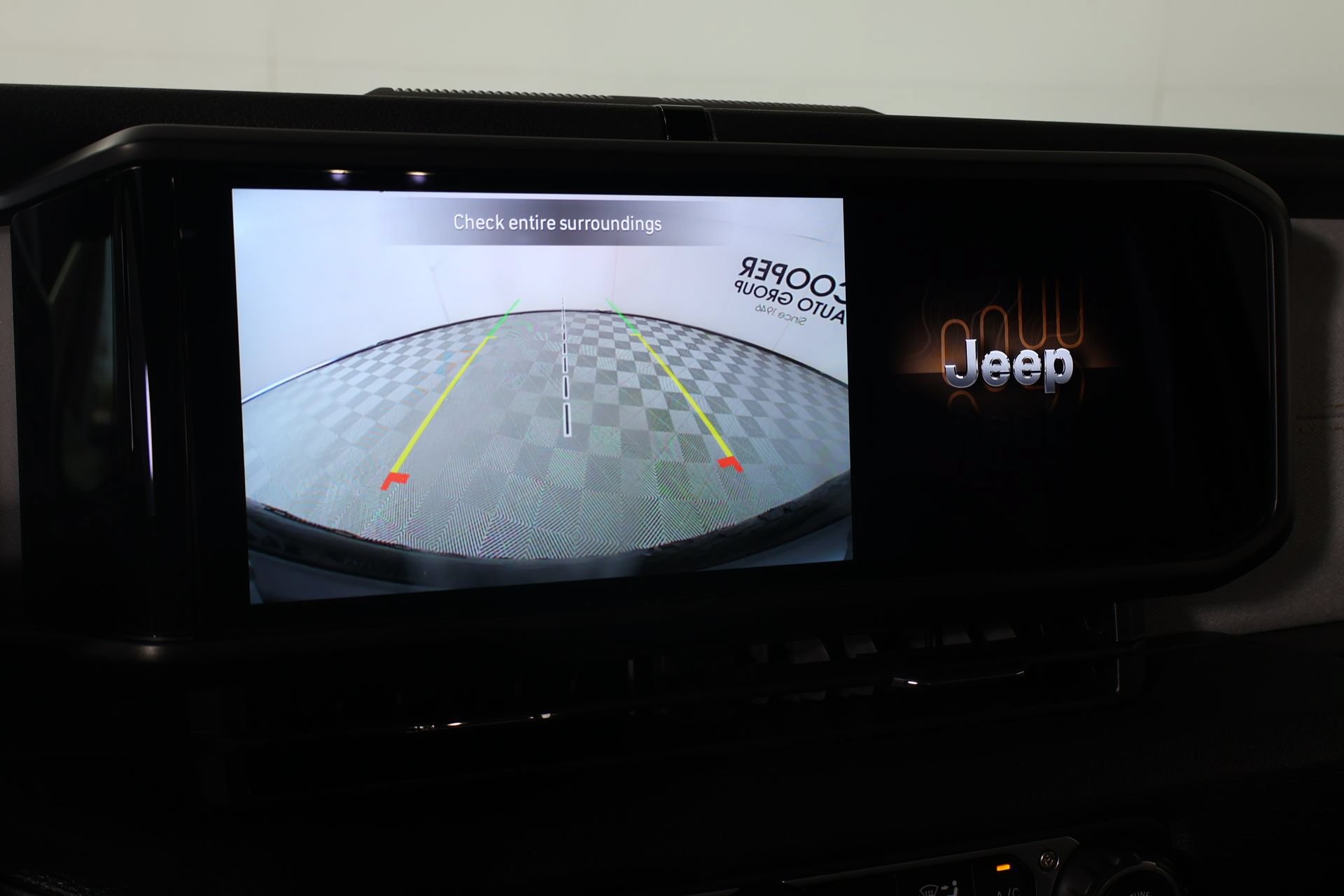 Used 2025 Jeep Wrangler Sport AWD/4WD image 6