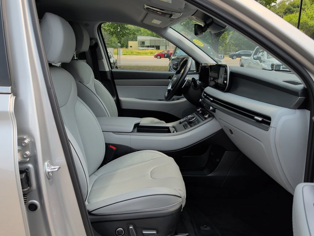 Used 2025 Hyundai Palisade SEL AWD/4WD image 37