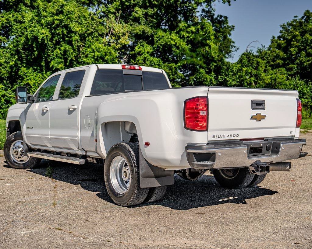 Used 2019 Chevrolet Silverado 3500 LT w/ LT Convenience Package AWD/4WD image 6
