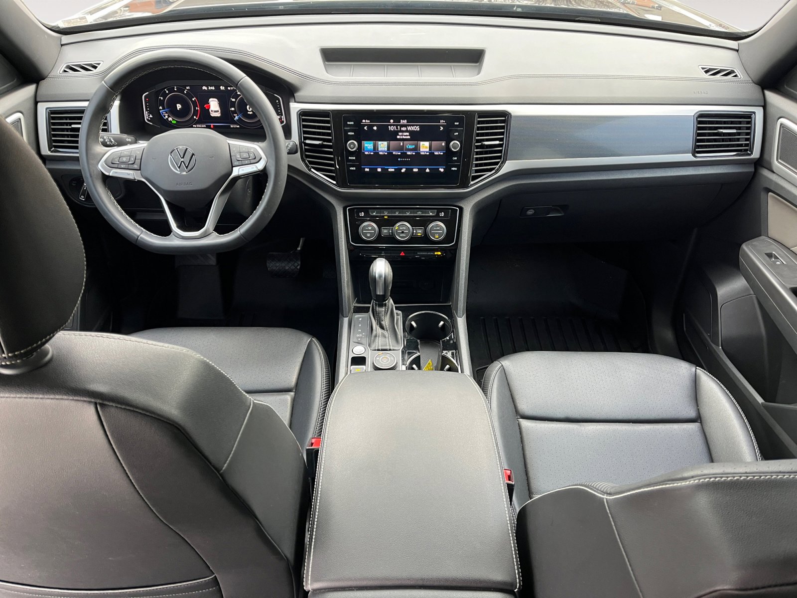 Certified 2023 Volkswagen Atlas Cross Sport SEL image 10