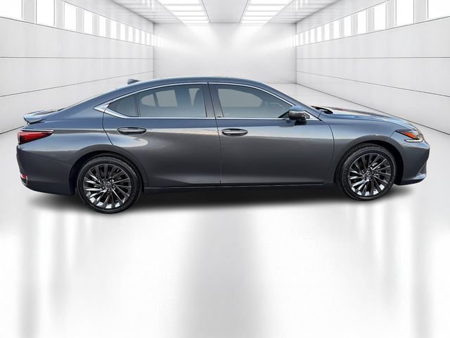 Certified 2024 Lexus ES 300h Ultra Luxury w/ Accessory Package (Z1) FWD image 4