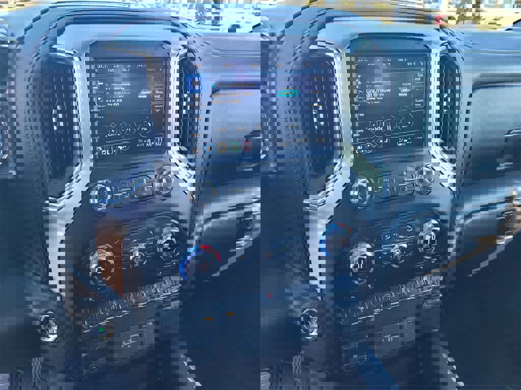 Used 2021 GMC Sierra 1500 Elevation w/ Preferred Package image 16