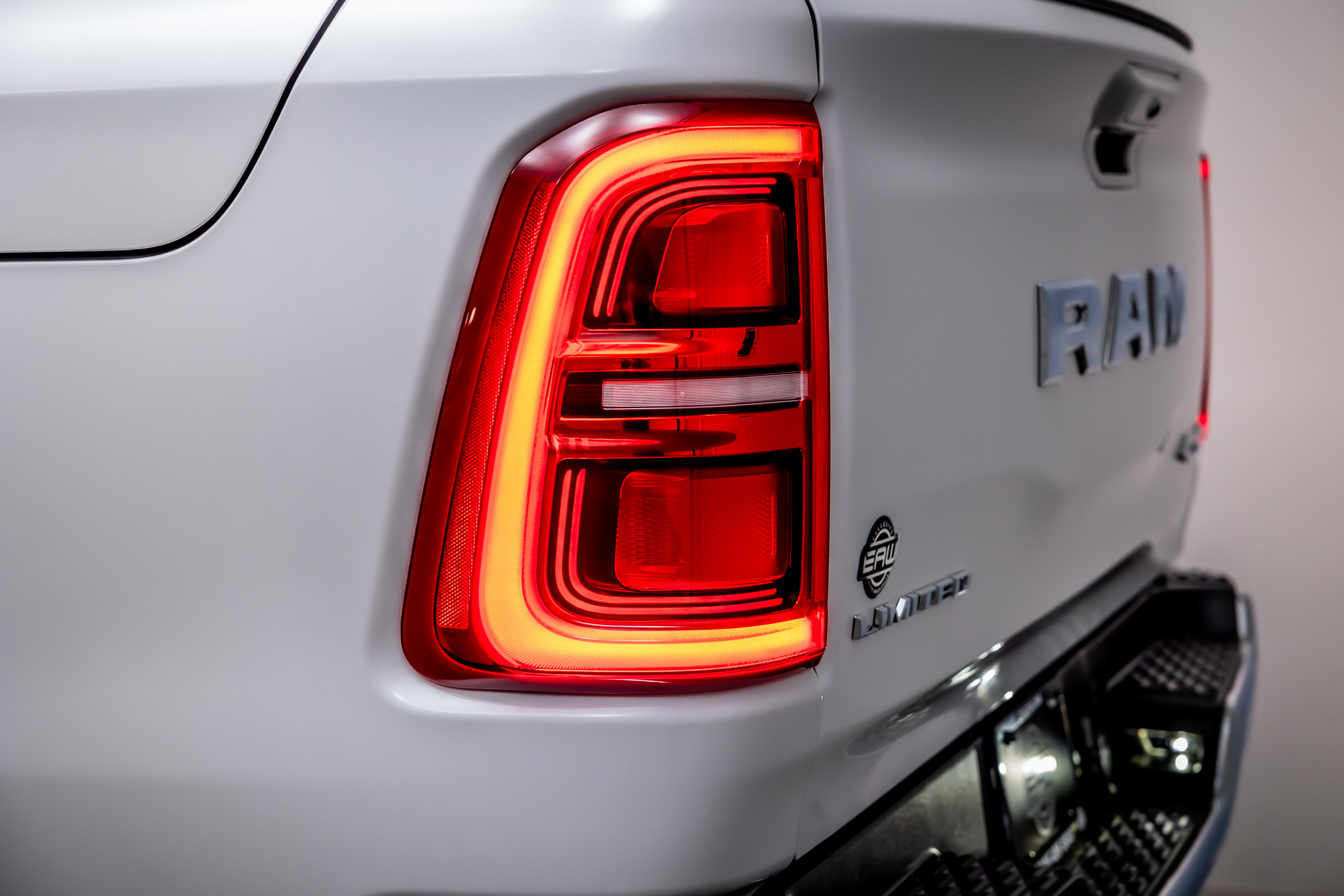 Used 2025 RAM 1500 Limited image 11