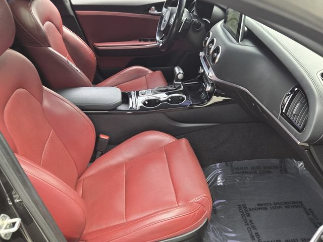 Used 2020 Kia Stinger GT-Line w/ Sun & Sound Package AWD/4WD image 17