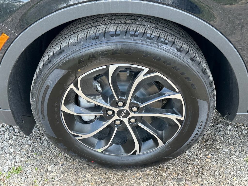 New 2026 Lincoln Nautilus Premier w/ Equipment Group 102A AWD/4WD image 5