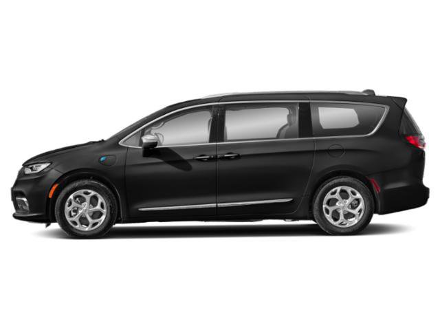 Used 2022 Chrysler Pacifica Touring-L w/ Uconnect Theater Family Group FWD video 3