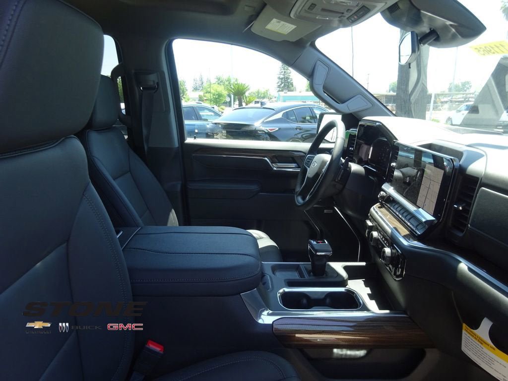 New 2026 Chevrolet Silverado 1500 LT Trail Boss AWD/4WD image 17