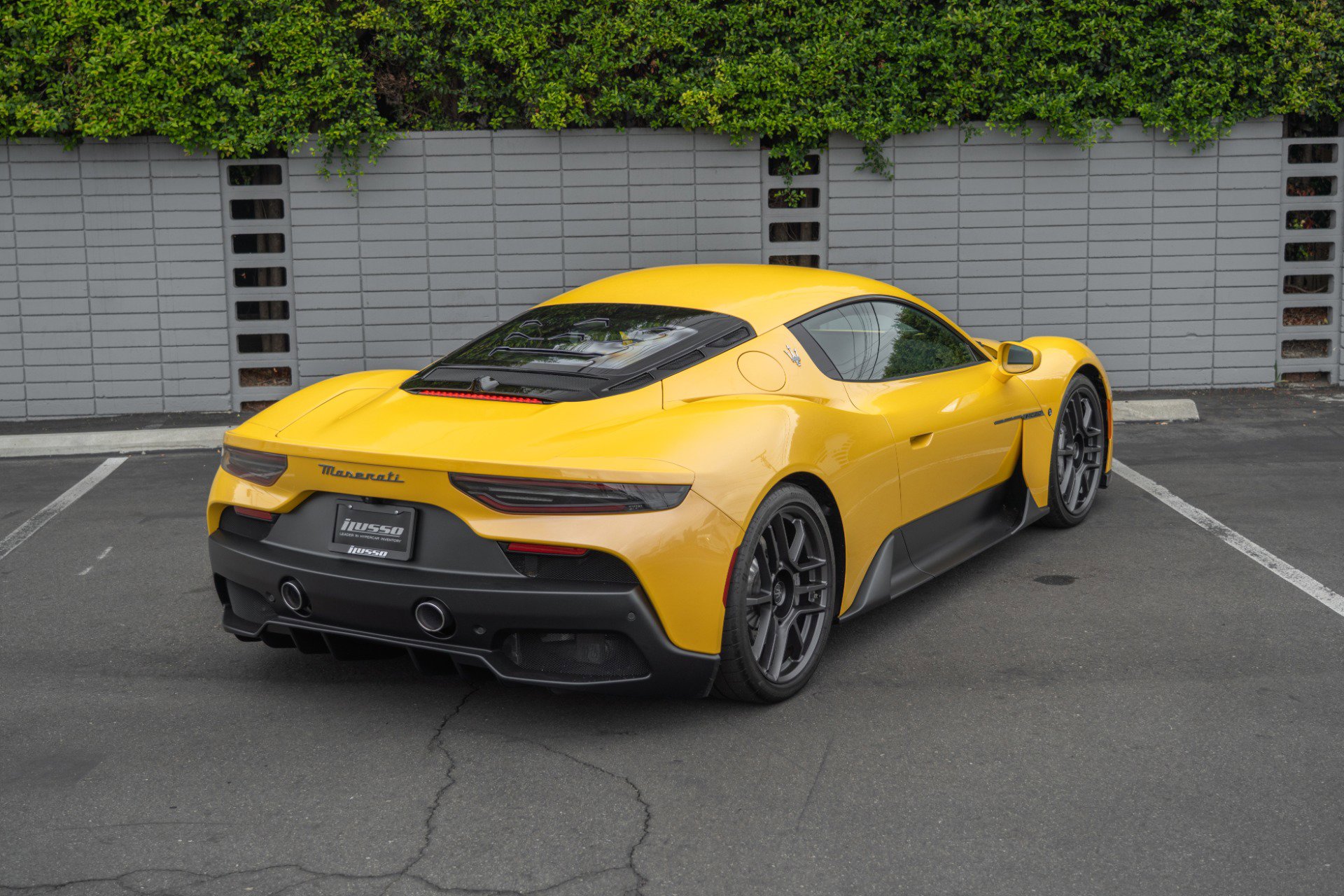 Used 2023 Maserati MC20 Coupe image 4