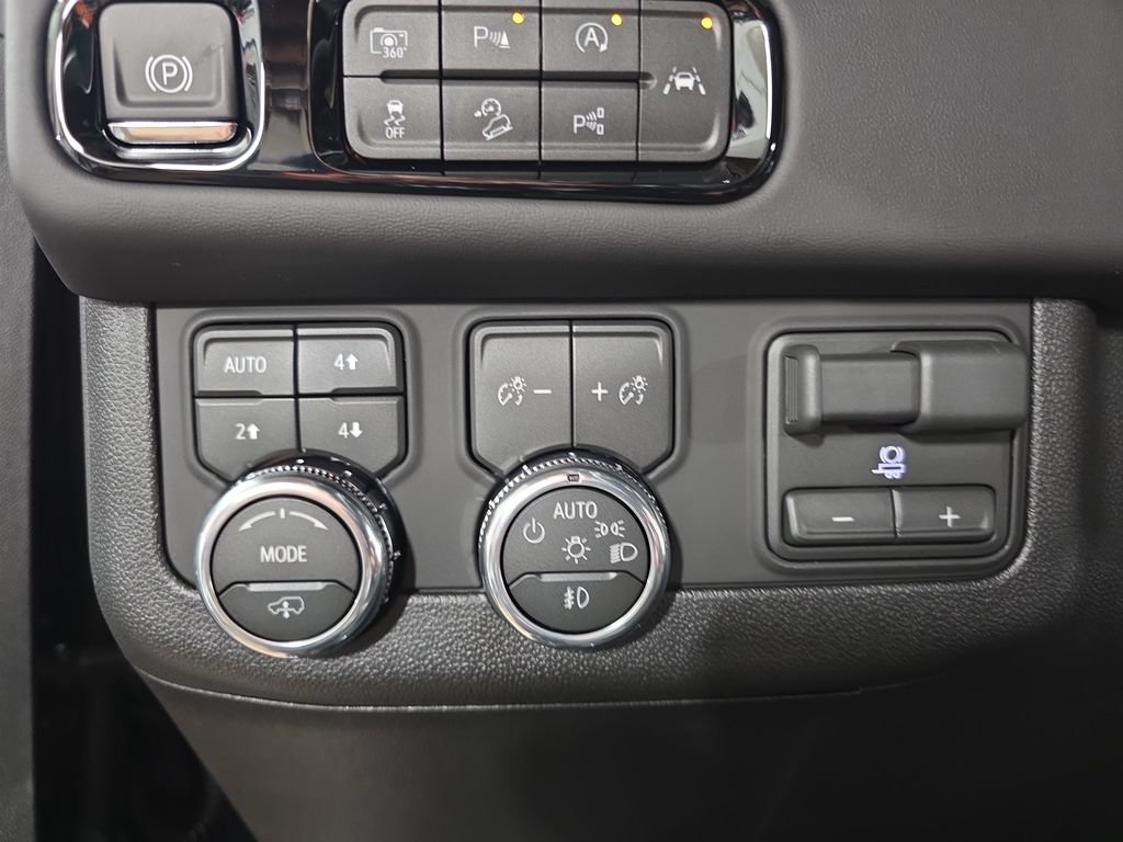 New 2026 GMC Yukon AT4 Ultimate AWD/4WD image 25