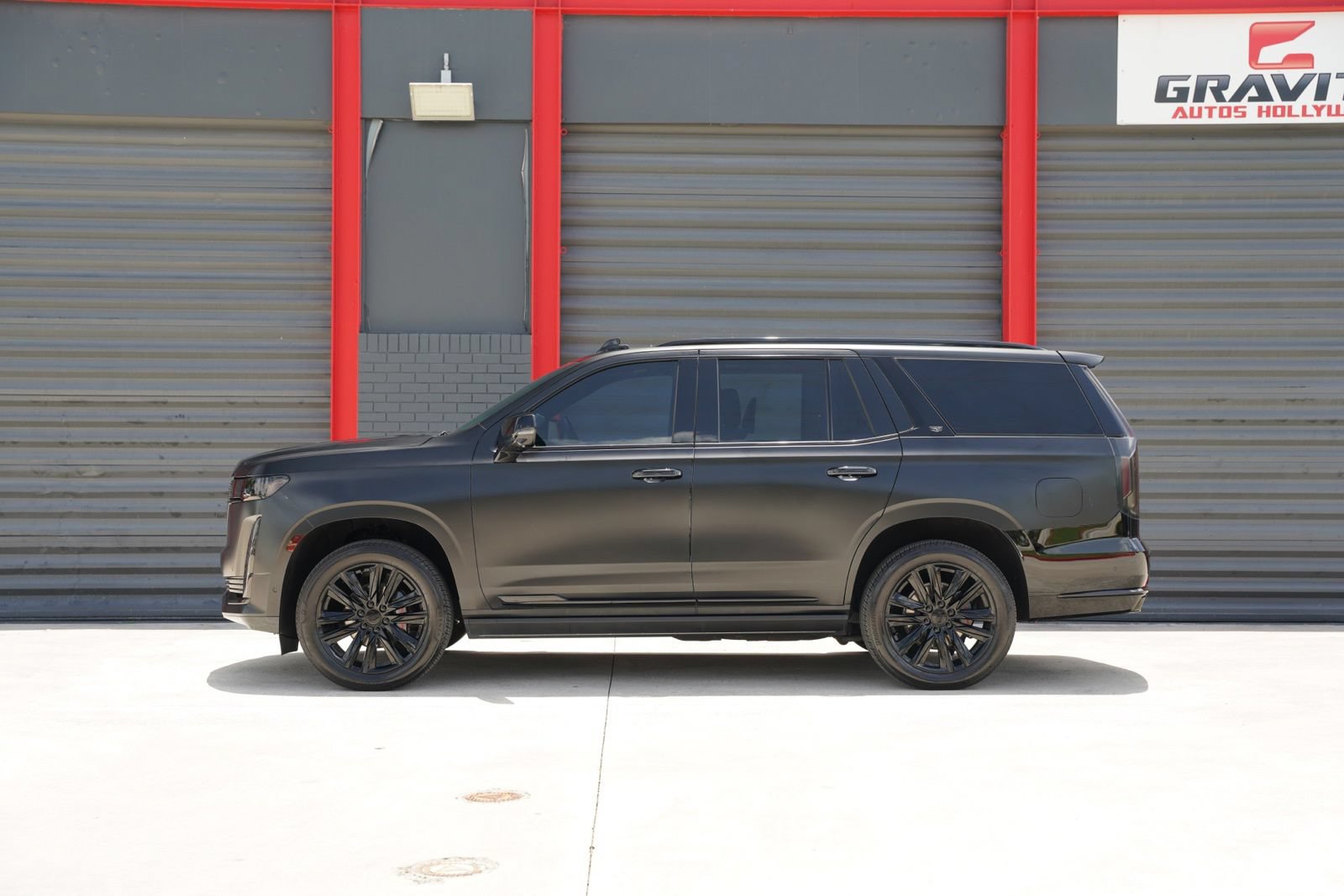 Used 2023 Cadillac Escalade Sport Platinum RWD image 8