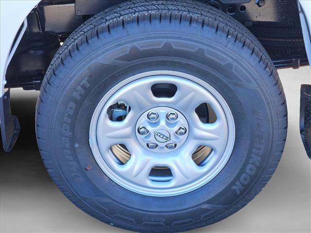 New 2026 Nissan Frontier S image 8