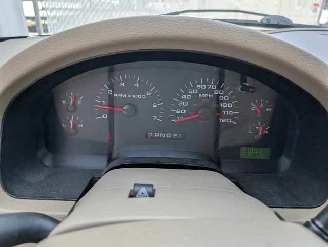 Used 2005 Ford F150 XLT AWD/4WD image 9