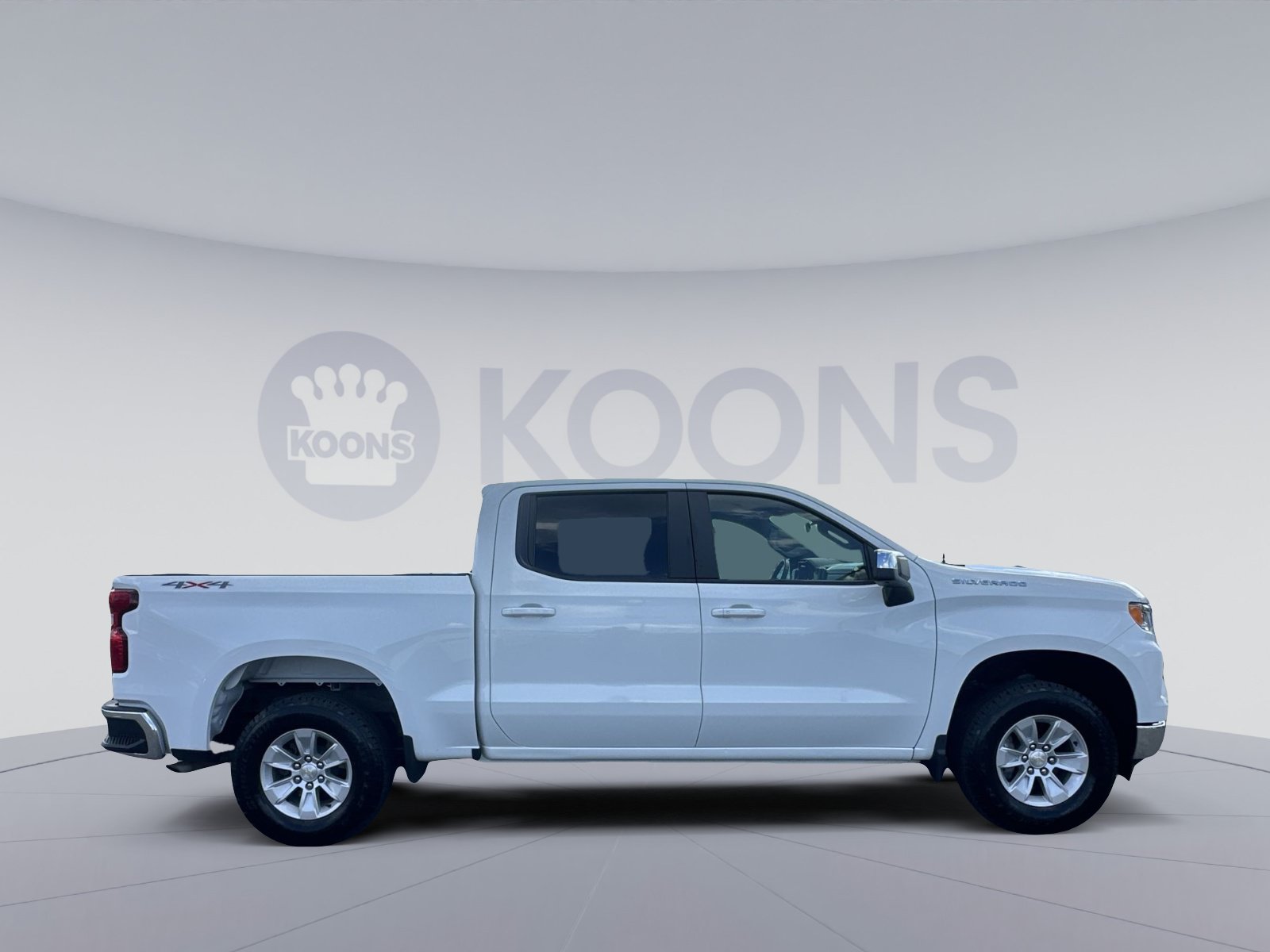 Used 2023 Chevrolet Silverado 1500 LT w/ Work Truck Package AWD/4WD image 17