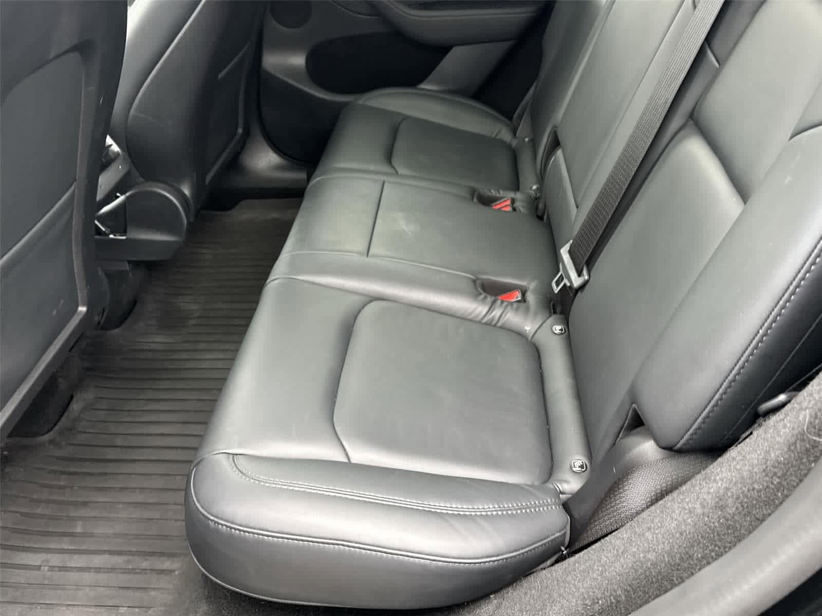 Used 2023 Tesla Model Y AWD image 15