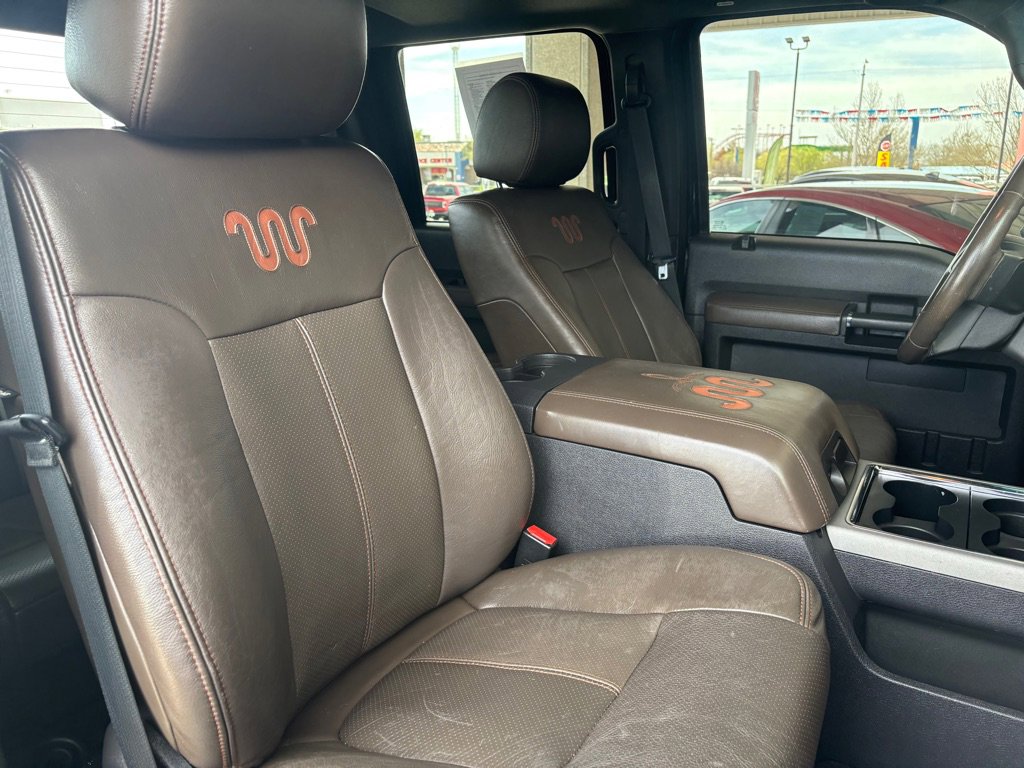 Used 2016 Ford F250 King Ranch w/ King Ranch w/Chrome Package AWD/4WD image 33
