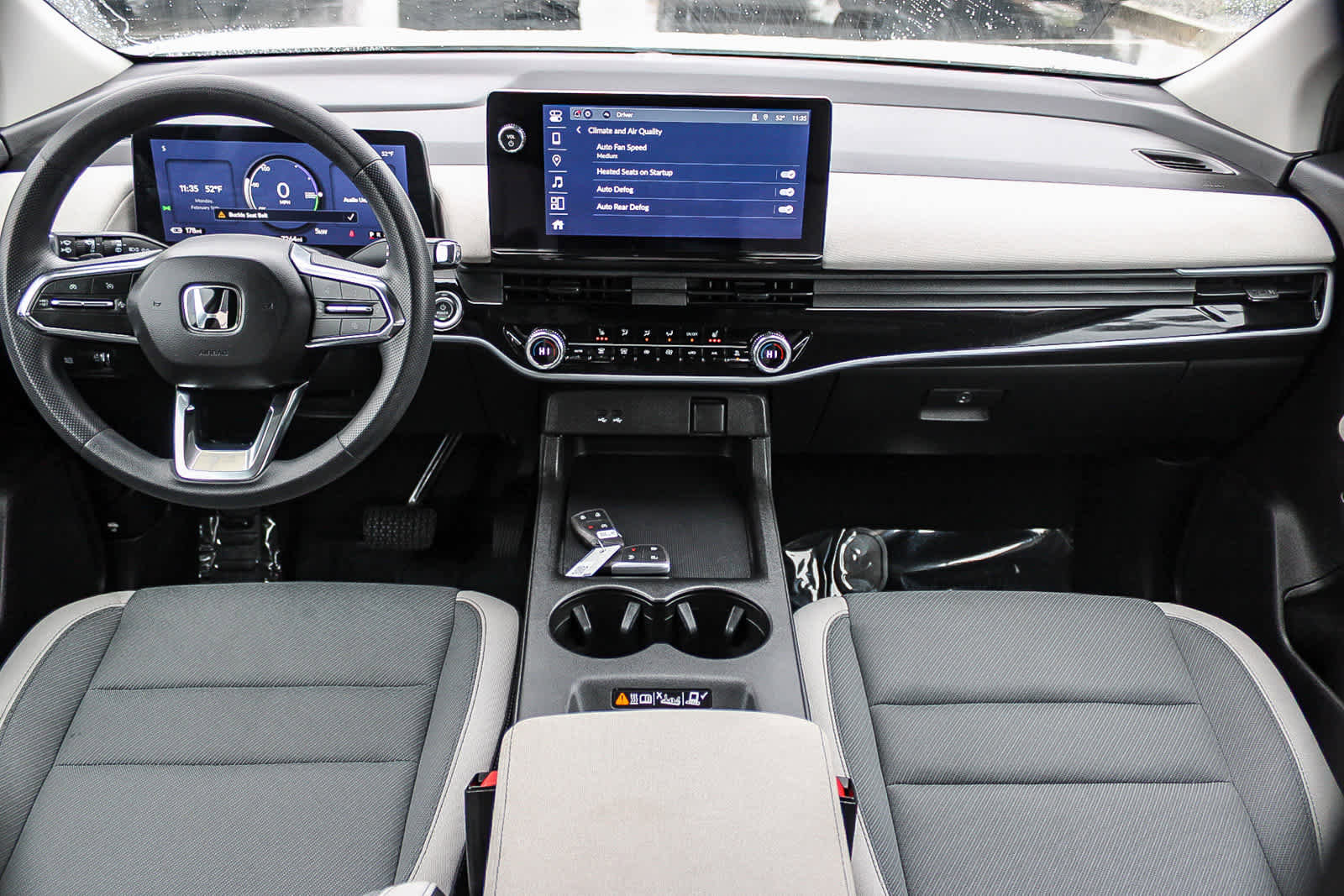 Certified 2025 Honda Prologue EX image 12