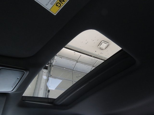 Used 2023 Honda Odyssey Sport image 9