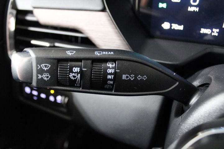 New 2026 GMC Acadia Denali image 38