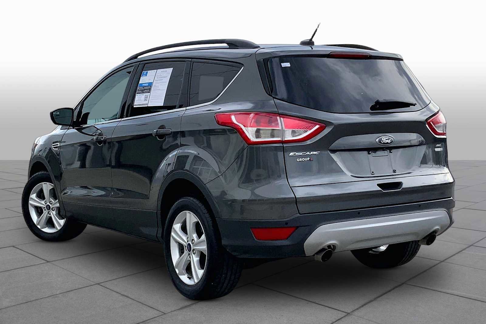 Used 2016 Ford Escape SE w/ Equipment Group 201A image 13