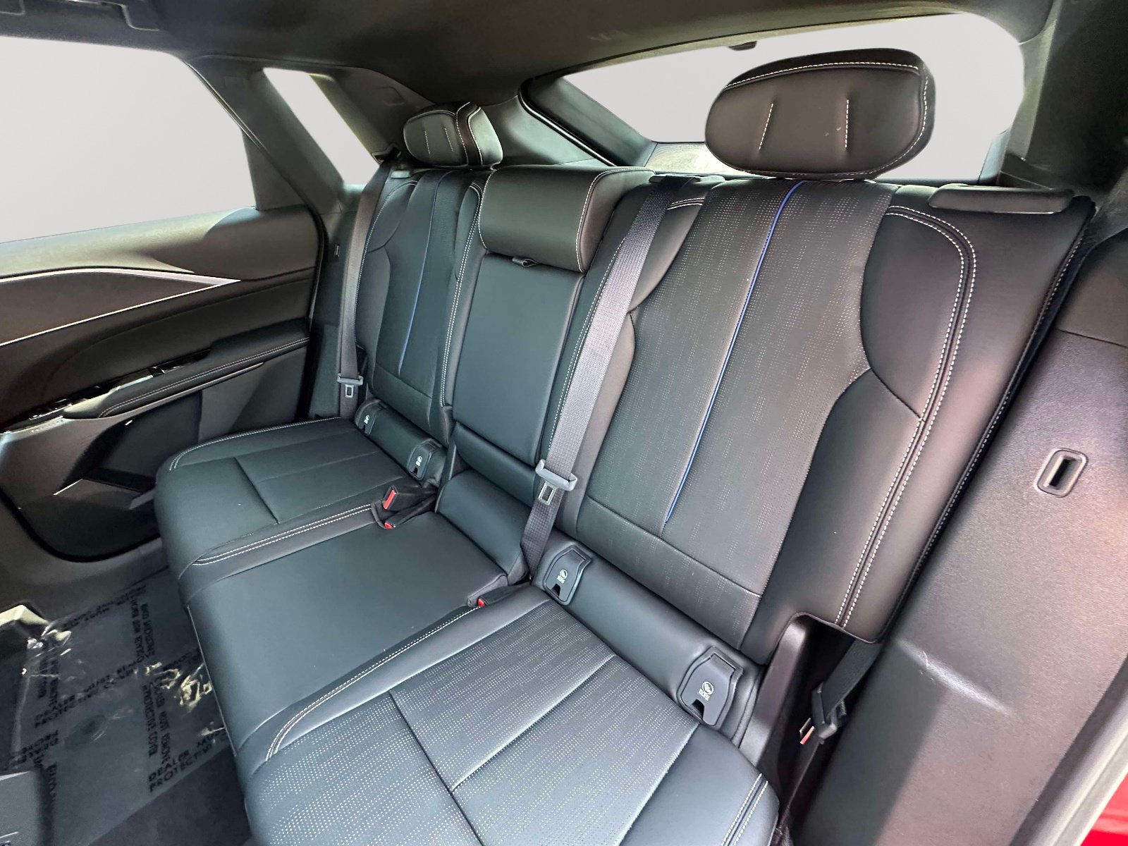 Certified 2025 Cadillac Lyriq Luxury RWD image 31