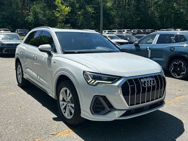 Used 2024 Audi Q3 2.0T Premium Plus AWD/4WD image 3